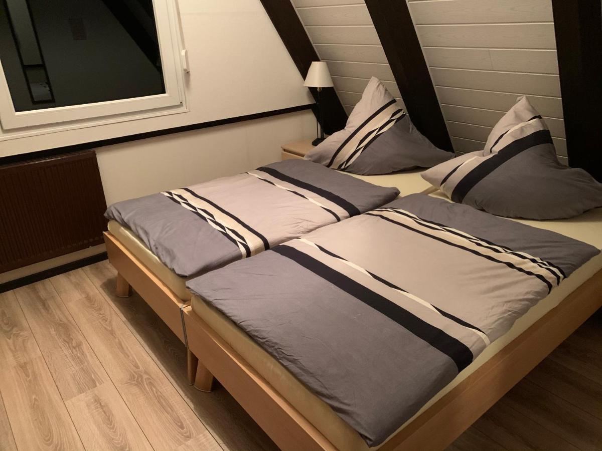 Natur Pur - Waldurlaub Im Tiny House Ronshausen Eksteriør bilde