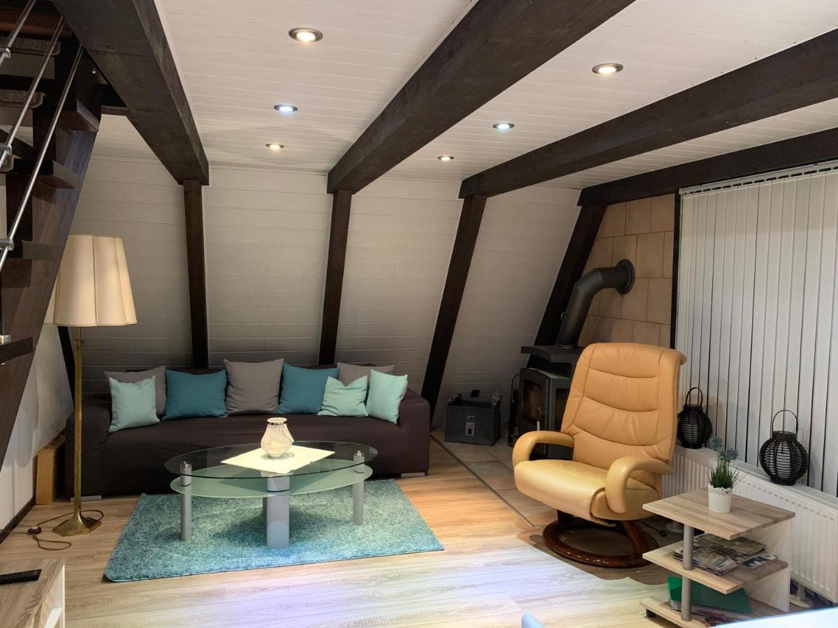 Natur Pur - Waldurlaub Im Tiny House Ronshausen Eksteriør bilde