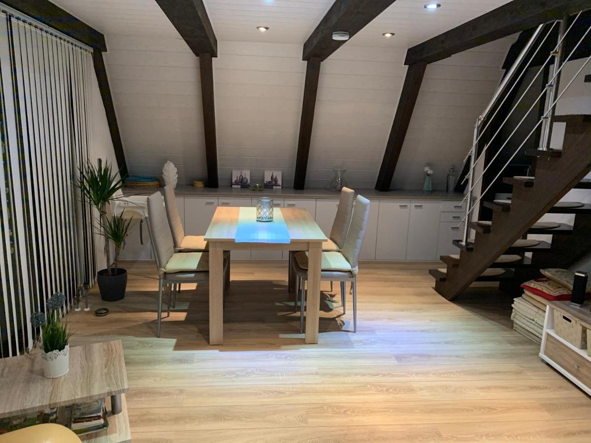 Natur Pur - Waldurlaub Im Tiny House Ronshausen Eksteriør bilde